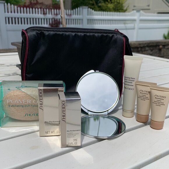 8pc Skincare Kit Shiseido - Picture 1 of 15
